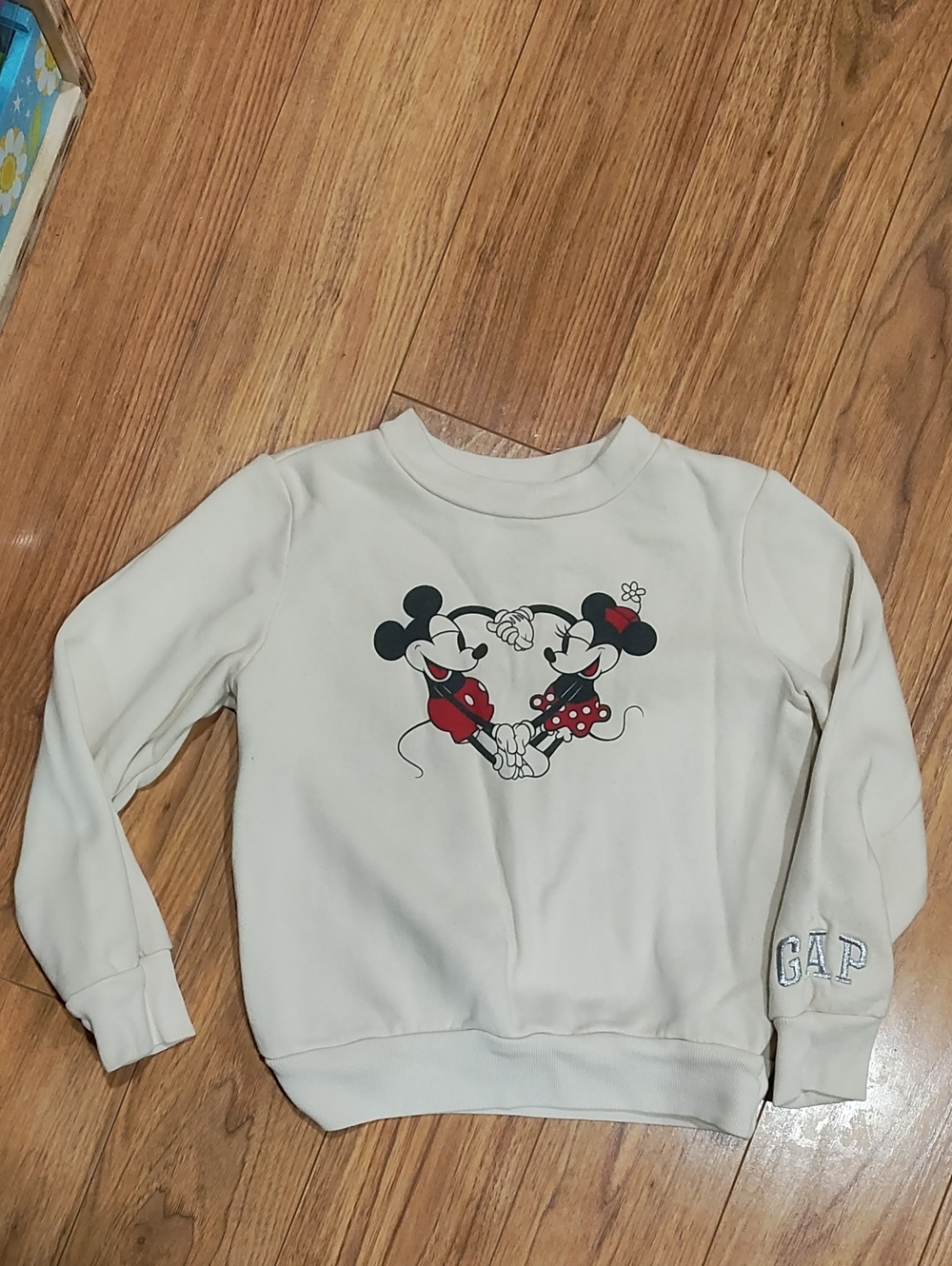 GAP Cream Mickey & Minnie Heart Pullover Sweatshirt